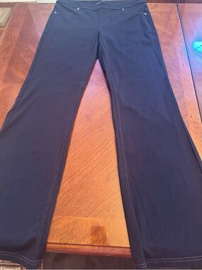 Athleta Black Flare Leggings Size - Medium